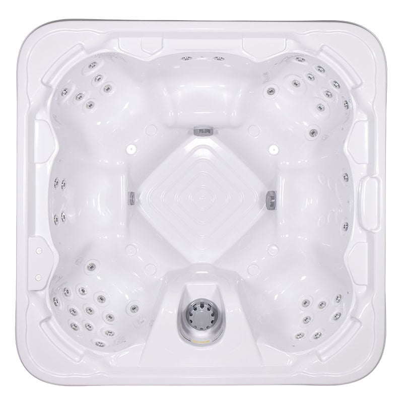 Wellis: Rental Escape Hot Tub