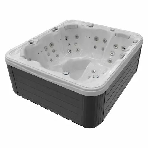 Wellis: Milano P&P Hot Tub