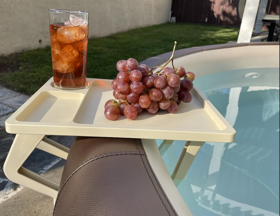 Softub: Aqua Tray Spa Side Table