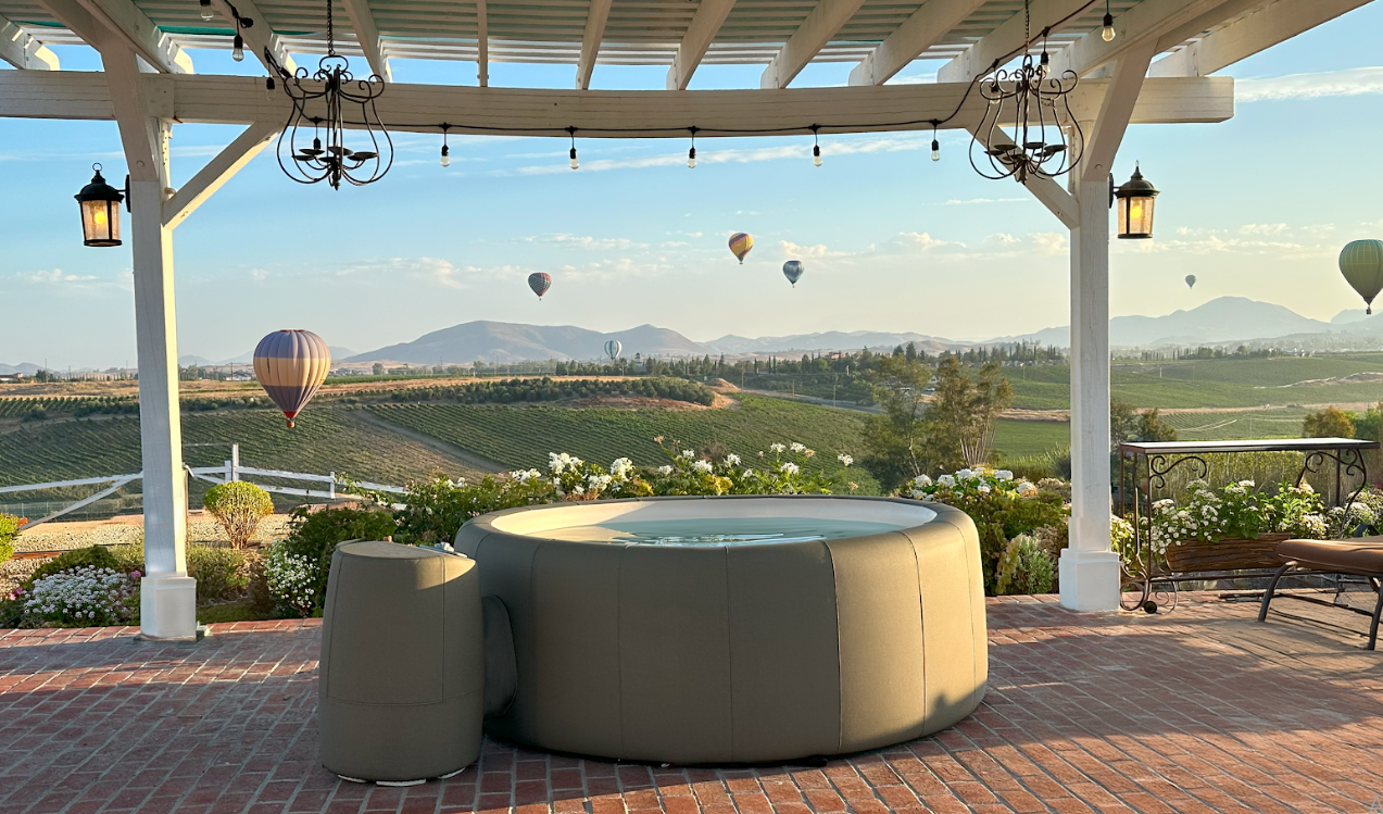 Softub: Portico Spa
