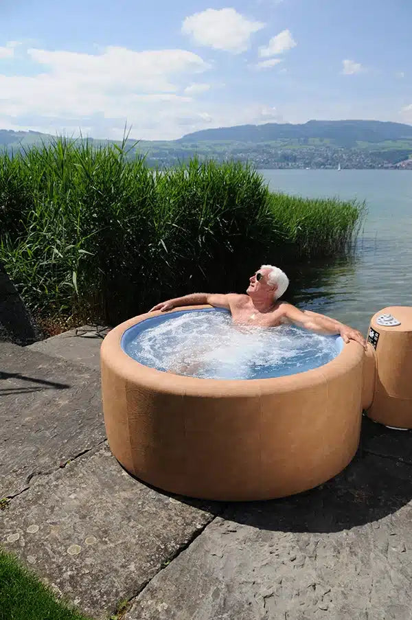 Softub: Sportster 140 Spa