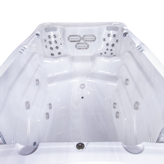 Wellis: Danube Swim Spa Riverjet